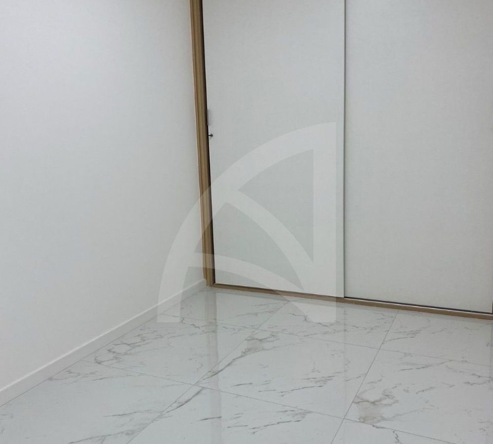 D568DE01-55AD-473D-AF7C-84842360D69F